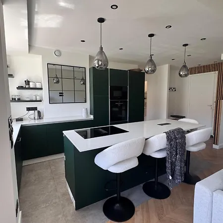 Beautiful 2-room, Ac, Center, Terrace Apartmán