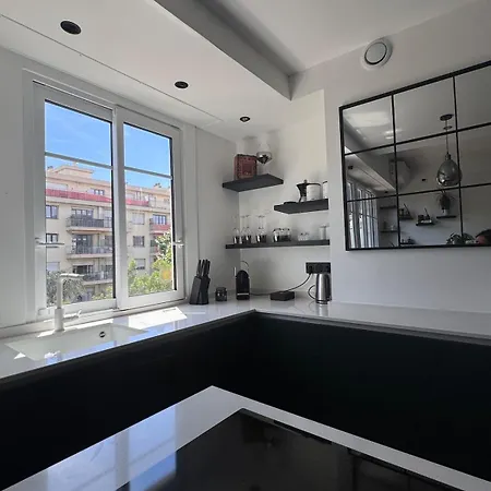 Appartement Beautiful 2-room, Ac, Center, Terrace *