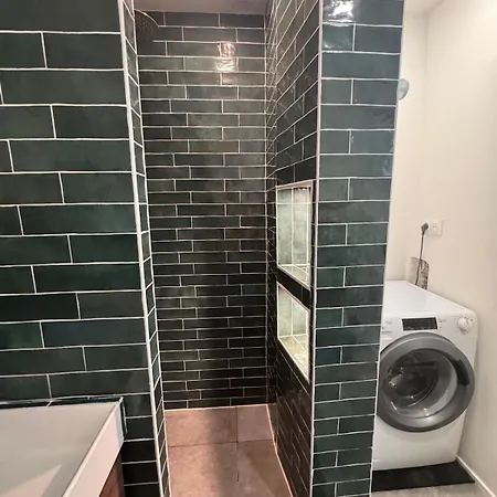 Beautiful 2-room, Ac, Center, Terrace * نيس