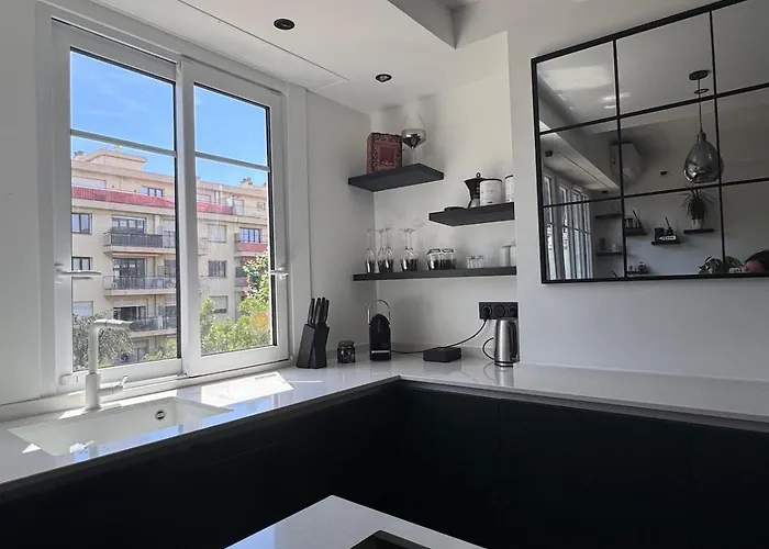 Διαμέρισμα Beautiful 2-room, Ac, Center, Terrace *