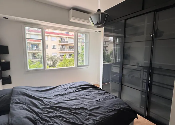 Beautiful 2-room, Ac, Center, Terrace Διαμέρισμα Νίκαια